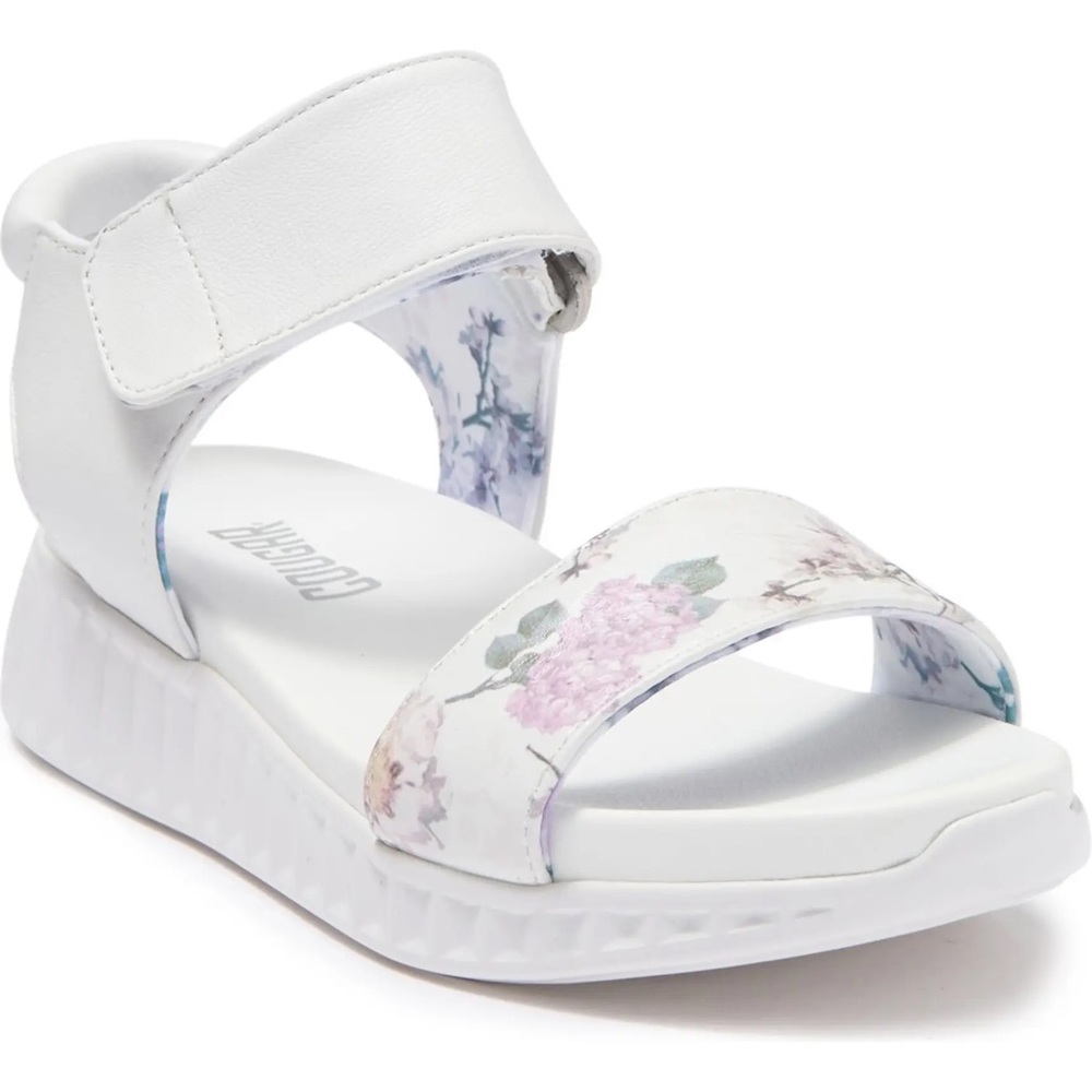 COUGAR Fiesta Platform Ankle Strap Sandals, size 9.